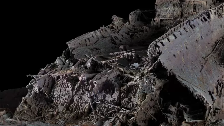 El gemelo digital del Titanic muestra las calderas del casco del barco en el punto de ruptura.