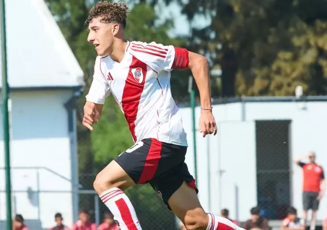 La salida de Lucas Scarlato de 16 a�os de River reaviv� la pol�mica de la Patria potestad.