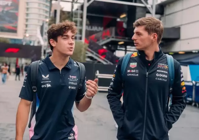 Franco Colapinto y Max Verstappen
