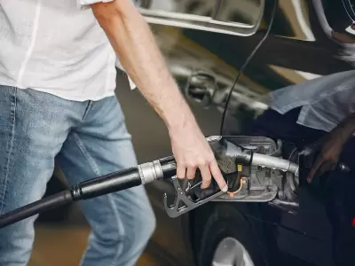 Reintegros, cuotas y apps: las claves para pagar menos en combustibles.