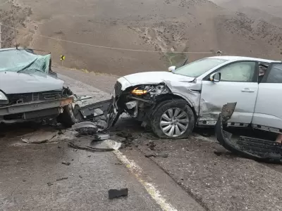 El choque se produjo de frente entre los dos veh�culos