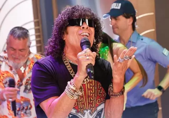 La Mona Jim�nez, leyenda de la m�sica popular