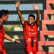 Tarde de locos en el Regional: El "gol fantasma" que cambió el rumbo entre FADEP y Argentino