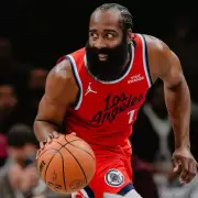 James Harden superó a Shaquille O'Neal y es el noveno máximo anotador en la historia de la NBA