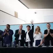 Kicillof contra Milei: "Estamos entrando en la tercera temporada de desgracia para el turismo nacional"