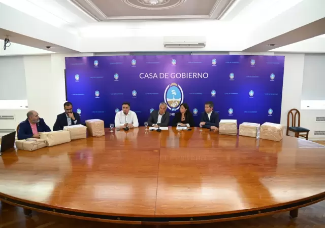 Licitaci�n Acceso Este