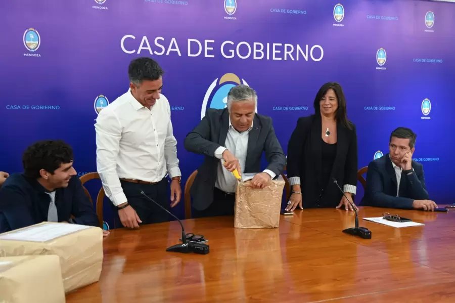 Licitaci�n Acceso Este