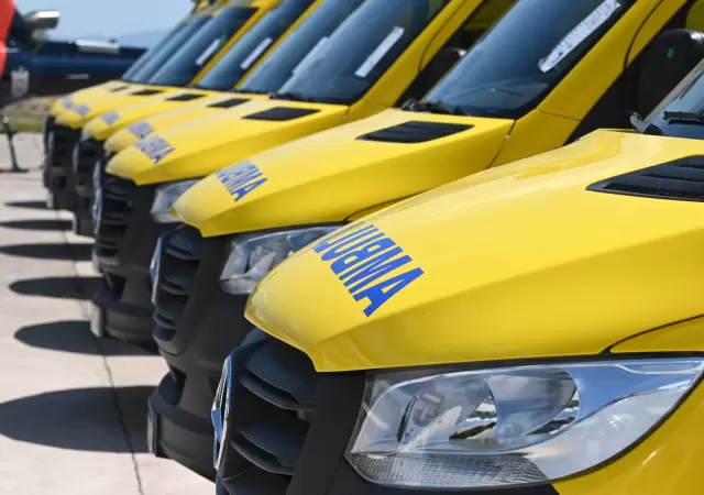 Con fondos recuperados de extranjeros, Mendoza sum� ambulancias para pacientes con obesidad