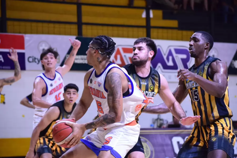 Bernal y su primer partido en Rivadavia.