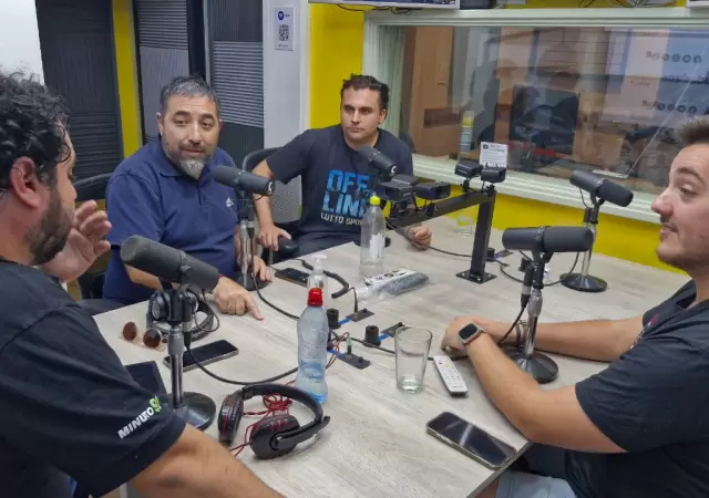 Los psicol�gos Franco Cremaschi y Daniel Ch�vez pasaron por Minuto 91.