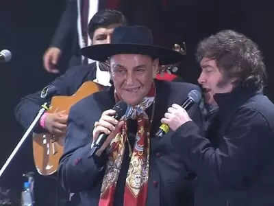 En el m�tico escenario interpretaron Amor Salvaje.