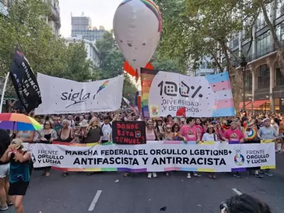 Elocuente reclamo del colectivo LGBT+