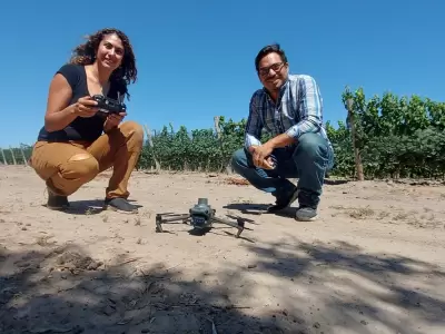 La Ing. Anah� Miner y el Dr. Lenin Henr�quez, fundadores de Ecoagsus, la startup mendocina que fusiona IA y drones, para la agricultura.