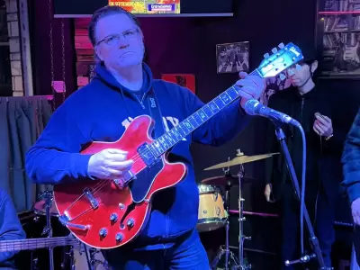 Mark presenta su disco en el Vi�a Rock Caf�