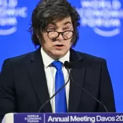Luis Caputo elogió el viaje de Milei a Davos al asegurar que "fue muy fructífero para atraer inversiones"