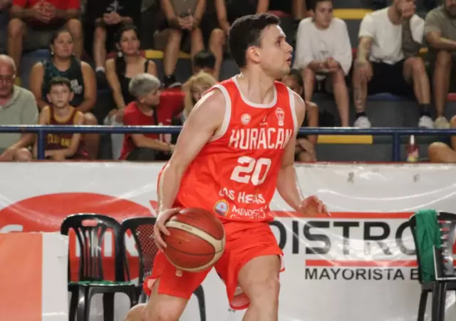 Chiri Reyes, jugador de Hurac�n Las Heras.