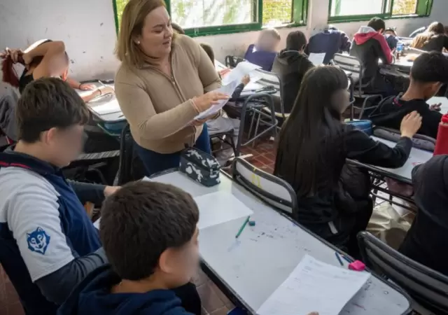 Estudiantes de nivel primario en Mendoza trabajan con nuevas metodolog�as de alfabetizaci�n num�rica para fortalecer el aprendizaje l�gico.