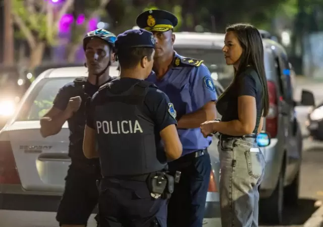 La ministra de SEguridaad con el jefe de Polic�a