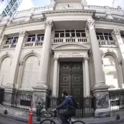 �Fin de la sequ�a? El desplome del Riesgo Pa�s habilita el regreso al cr�dito internacional de un d�gito