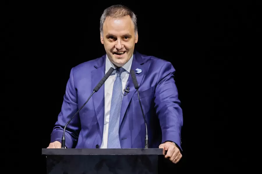 Manuel Adorni