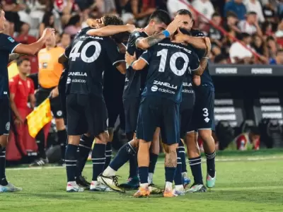 De la mano de Studer y Sartori, Independiente Rivadavia remont� a Hurac�n y suma puntaje ideal