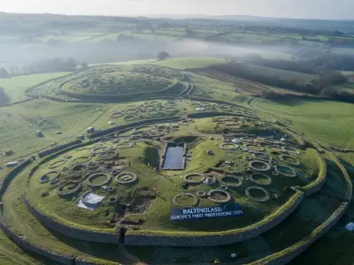 La arqueolog�a revela en Wicklow la mayor aglomeraci�n de viviendas de la Edad del Bronce.