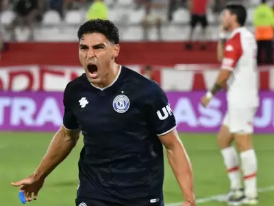 Sartori y un gol clave ante Hurac�n.