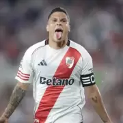 Juanfer Quintero la rompió y River venció a Gimnasia en el Monumental