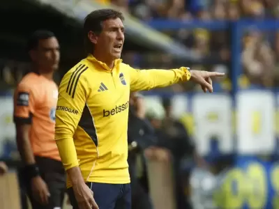 Nueva era: �ngel Romero y Santiago Ascac�bar se perfilan como las grandes apuestas de Claudio �beda para renovar la ofensiva xeneize ante Newell's.