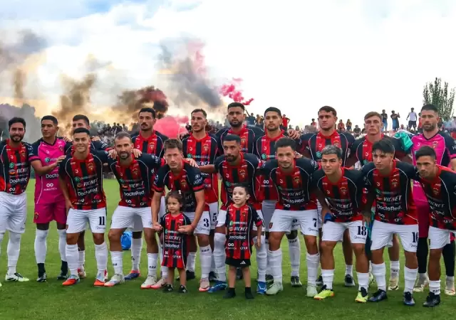 Cristian "Pity" Aracena encabeza un grupo que busca profesionalizar el f�tbol regional.