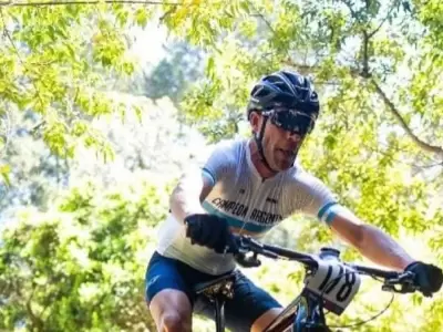 El ciclista, Hugo Pernini