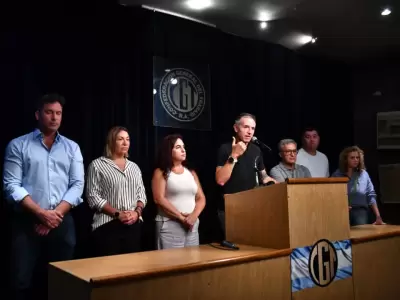 Jorge Sola en la conferencia de prensa