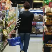 Prev�n una leve desaceleraci�n de la inflaci�n pero el dato porte�o enciende alarmas