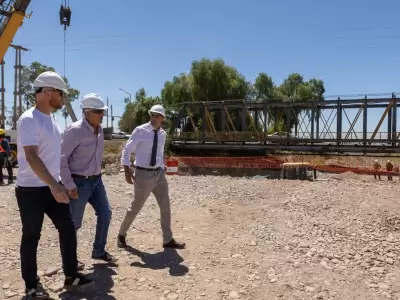 Durante la recorrida, Natalio Mema, afirm� que "el nuevo puente de la Ruta 15 ser� una soluci�n clave para el transporte p�blico y la conectividad.