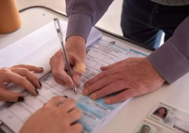 Elecciones en seis departamentos
