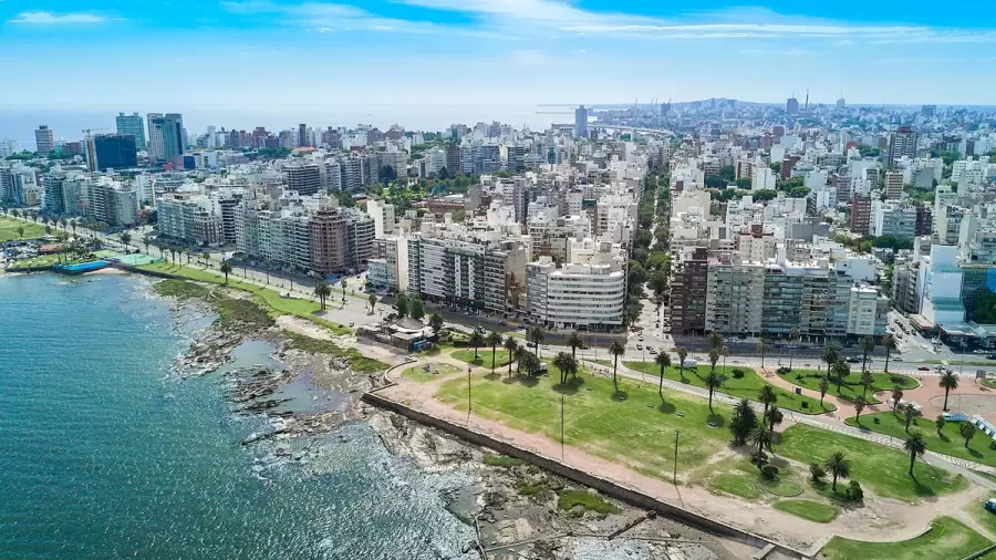 Viajar y explorar cerca de casa, pero cruzando el charco en Montevideo