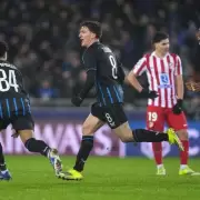 El Atlético de Madrid rescató un empate en un partido frenético por Champions