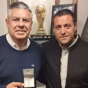 Citan a indagatoria a "Chiqui" Tapia y le proh�ben la salida del pa�s por presunta evasi�n millonaria