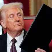 Trump ordena liberar archivos OVNI: qué sabe el Pentágono