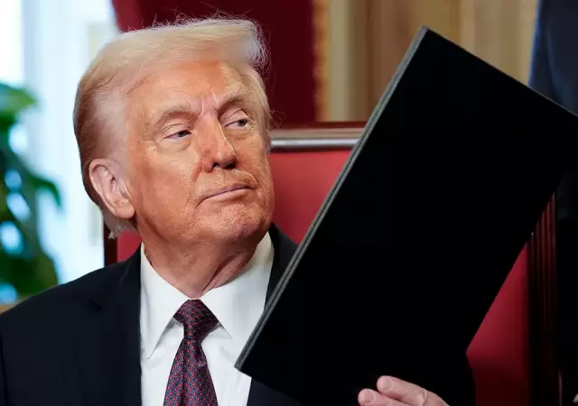 Donal Trump pide que se revelen archivos sobre ovnis