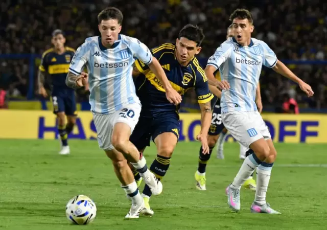 Boca y Racing no se sacaron ventaja en La Bombonera