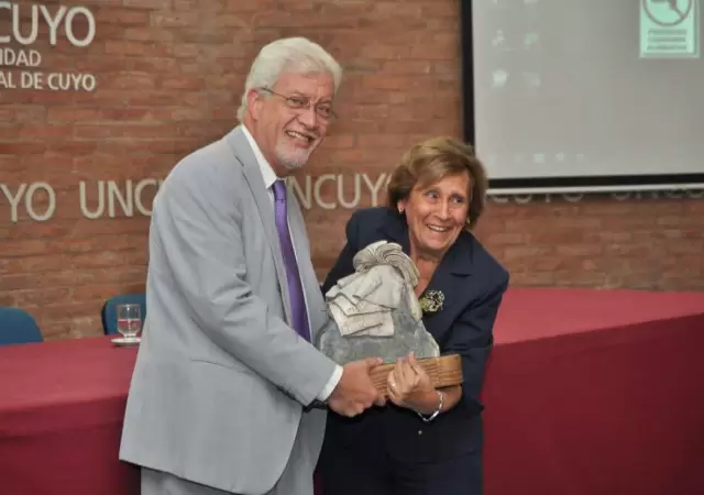 Mar�a Victoria G�mez de Erice, la acad�mica y gestora que hizo historia al convertirse en la primera mujer en liderar el Rectorado de la UnCuyo