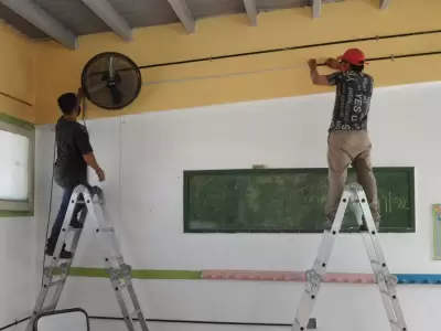 Clima en el aula: El operativo incluy� la instalaci�n de ventiladores en 850 escuelas, mejorando las condiciones para 320.000 estudiantes mendocinos.