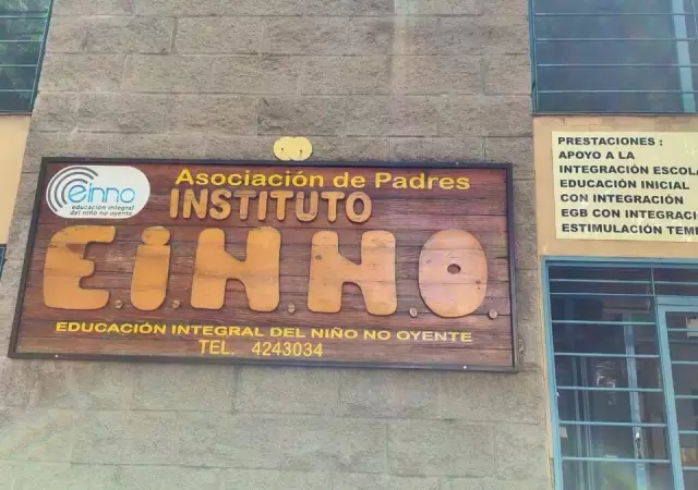 einno-fachada