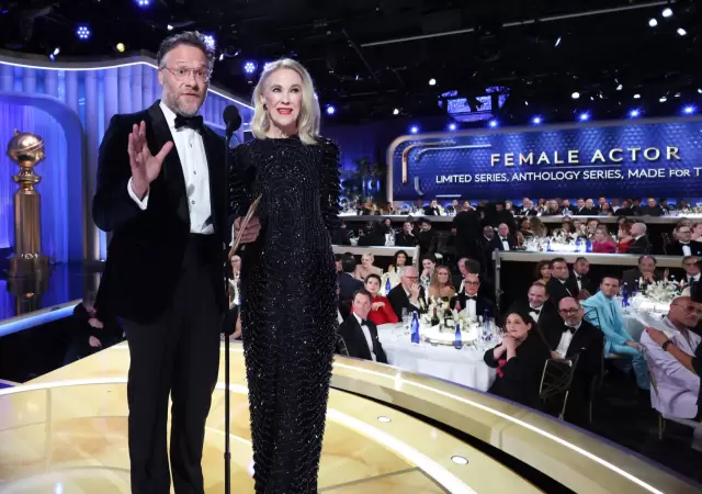 "La persona m�s graciosa del mundo": El desgarrador tributo a Catherine O'Hara tras su premio p�stumo