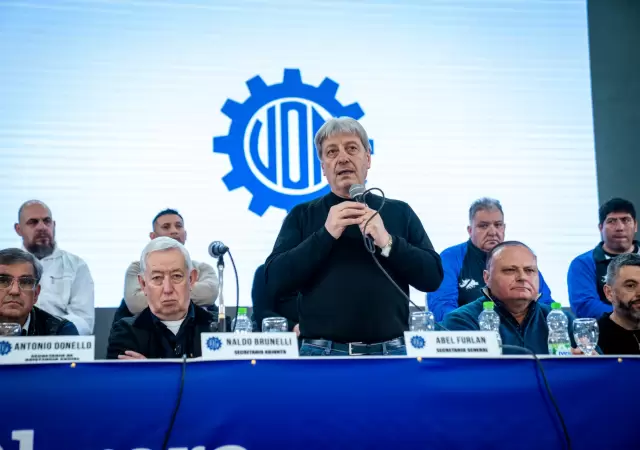 Esc�ndalo en la UOM: la Justicia investiga un millonario contrato vinculado a La C�mpora tras el allanamiento a Abel Furl�n