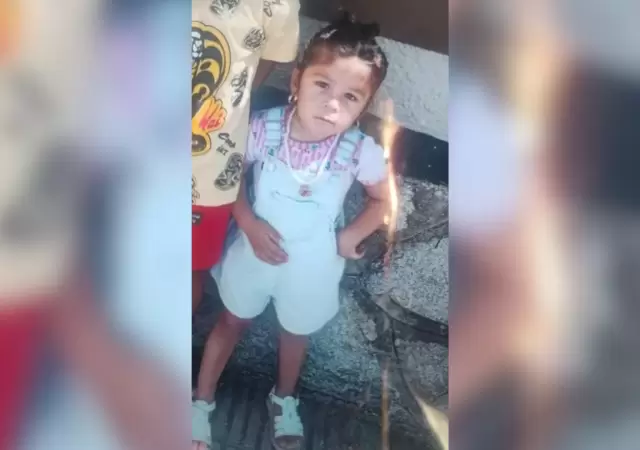 La ni�a de 2 a�os fue vista por �ltima vez en Cosqu�n.
