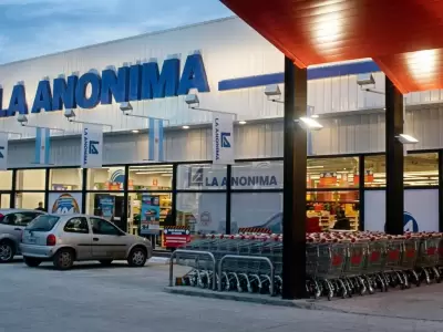 Sacudida en el consumo: La An�nima compra los hipermercados Libertad y cambia el mapa del retail.