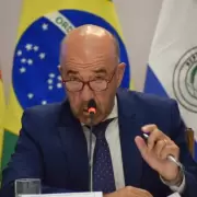 Advierten que el alineamiento "incondicional" con EE.UU. convierte a la Argentina en un blanco b�lico