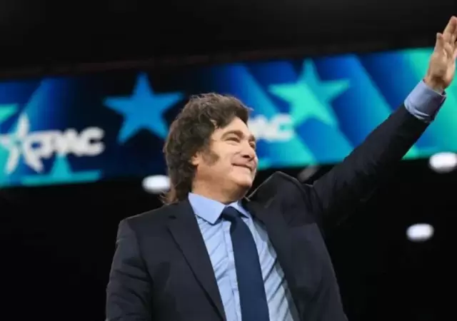 Desde Hungr�a, Javier Milei cuestion� la gesti�n de Pedro S�nchez y alert� sobre el estancamiento econ�mico europeo.